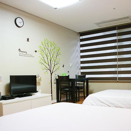 Hostel Coco Seoul Exterior photo