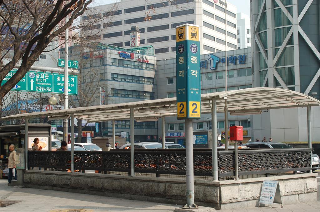 Hostel Coco Seoul Exterior photo