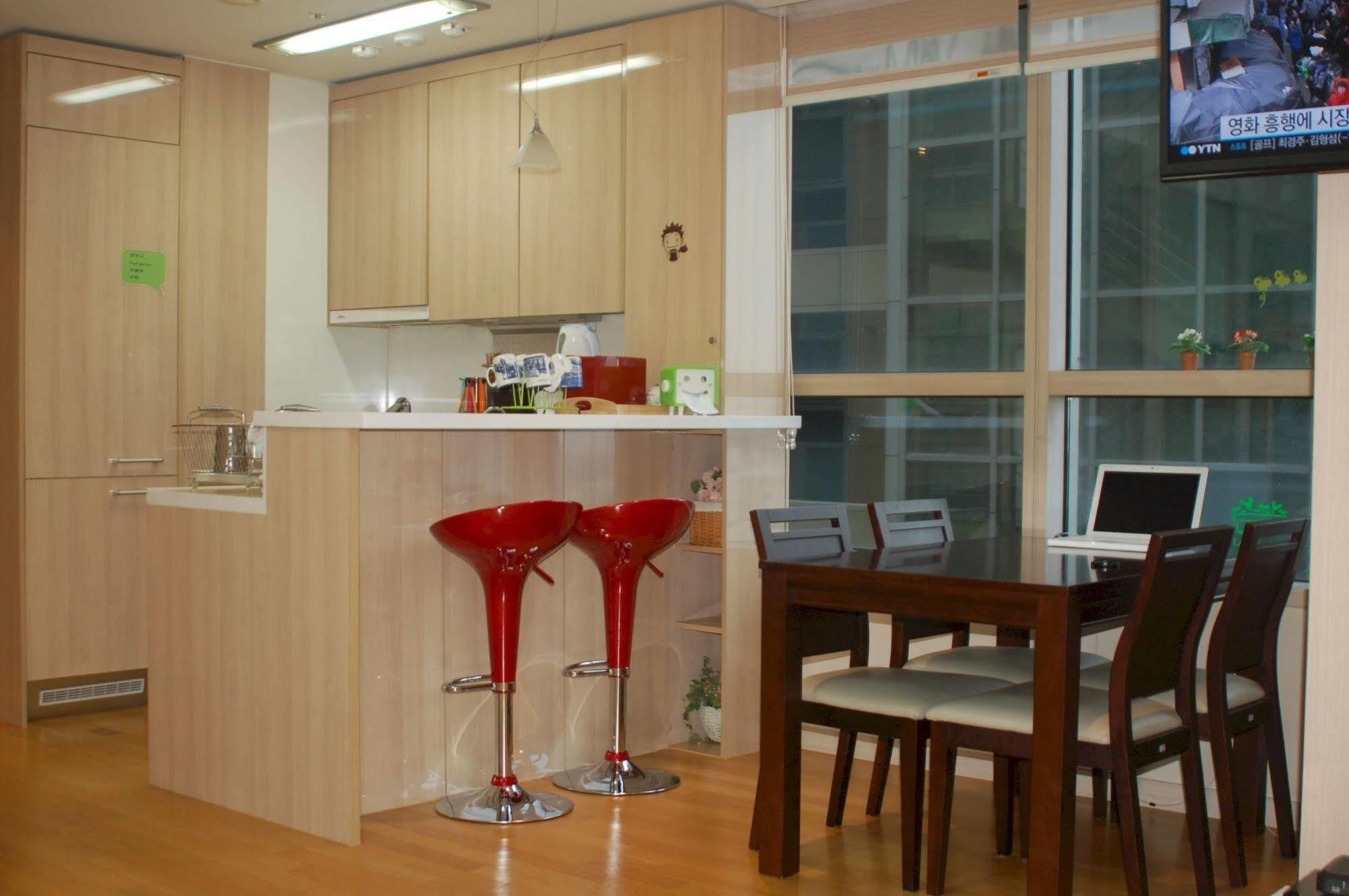 Hostel Coco Seoul Exterior photo