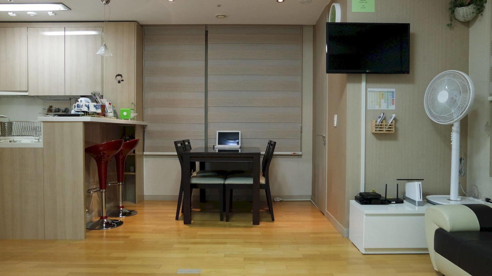 Hostel Coco Seoul Exterior photo
